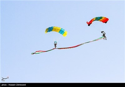 Free-fall Skydiving Exercises by Iranian Basij Forces