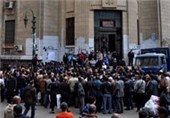 تظاهرات مصری‌ها در مقابل دیوان عالی قضایی در محکومیت قانون تظاهرات