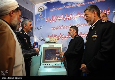 Iranian Navy Unveils New Home-Made Radar System