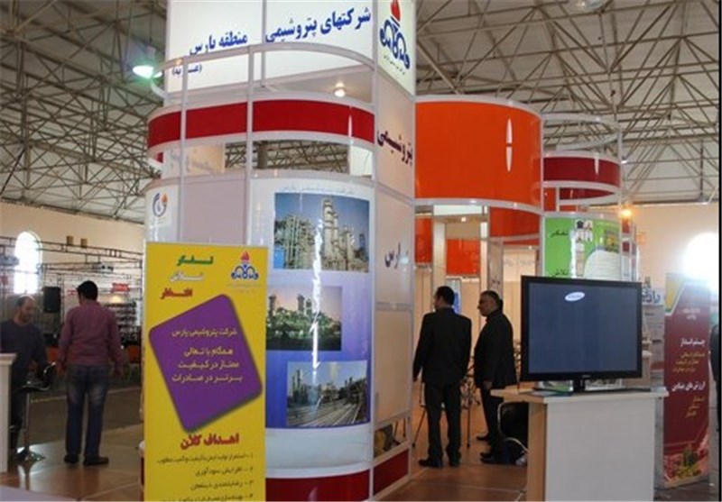 نمایشگاه تخصصی نفت، گاز، پالایش و پتروشیمی در بوشهر افتتاح شد
