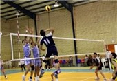 تیم والیبال سفیر قم با نماینده گنبدکاووس مسابقه می‌دهد
