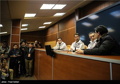پائولو مالدینی، دنیل ماسارو و ماسیمو در کنفرانس خبری بعد از بازی پرسپولیس و میلان