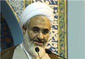 تیم مذاکره کننده هسته‌ای ایران با قاطعیت بر سر میز مذاکرات حاضر شود