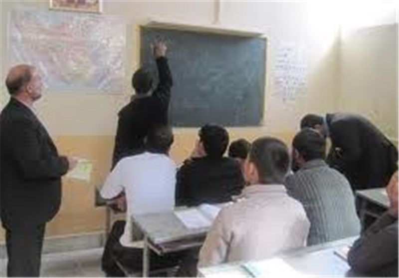 2500 سواد آموز تحت پوشش دوره‌های سواد آموزی استان بوشهر قرار گرفتند
