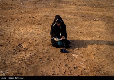 راهیان نور دختران دبیرستانی ( درس آمادگی دفاعی‌) - منطقه عملیاتی کربلای 5 شلمچه 