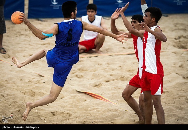 مرحله نهایی مسابقات هندبال ساحلی قهرمانی کشور در اصفهان برگزار می‌شود