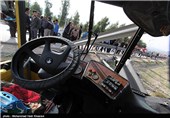  تصادف یک دستگاه پژو با اتوبوس شرکت واحد در کمربندی شیراز