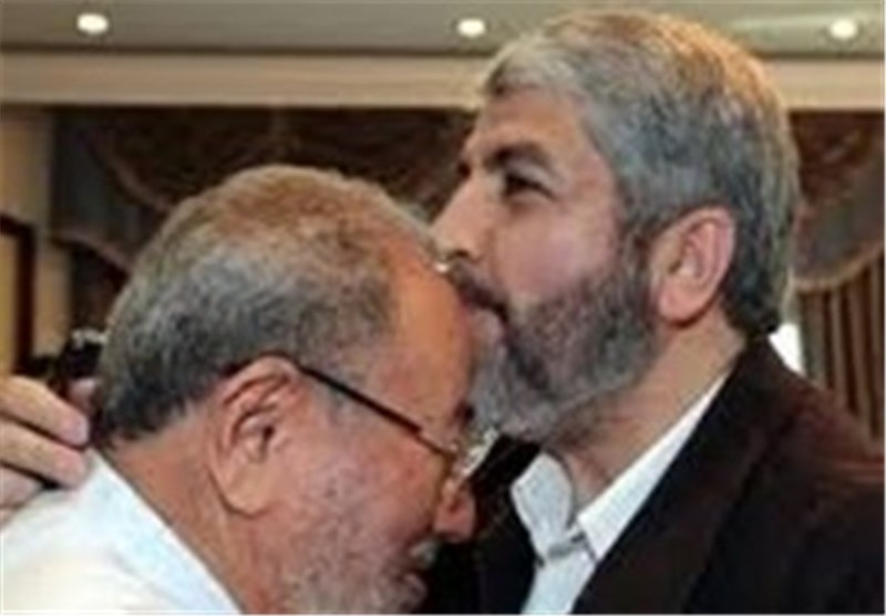 قرضاوی از ریاست اتحادیه جهانی علمای مسلمان استعفا کرد/ مشعل و غنوشی نامزد جانشینی قرضاوی