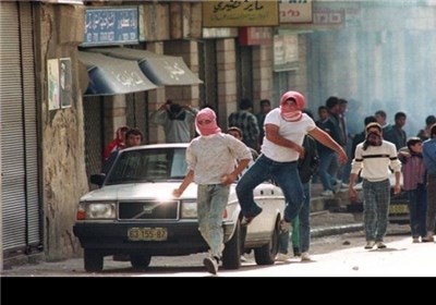 الفلسطینیون أحیوا الذکرى الـ 26 لاندلاع انتفاضة الحجارة