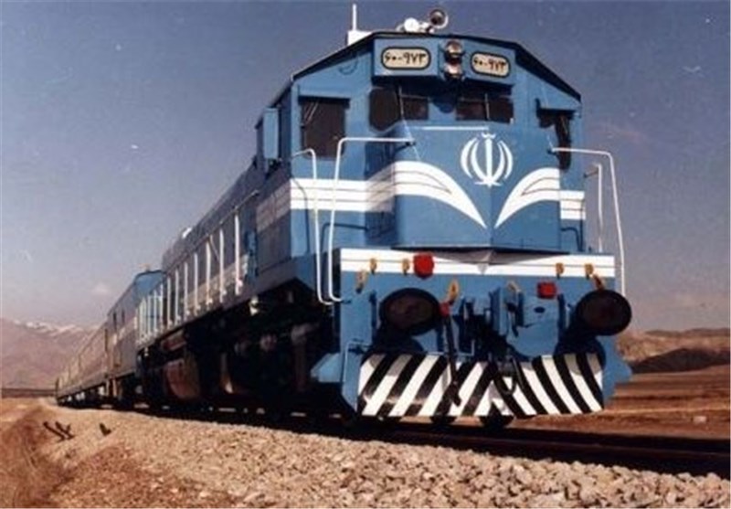 بهره‌گیری 380 زائر حسینی از قطارهای تندرو راه آهن قم برای اربعین