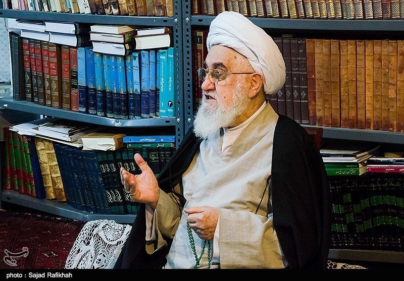 ایران با سیاست‌های غلط موج قرآن نویسی کشورهای منطقه مقابله می‌کند