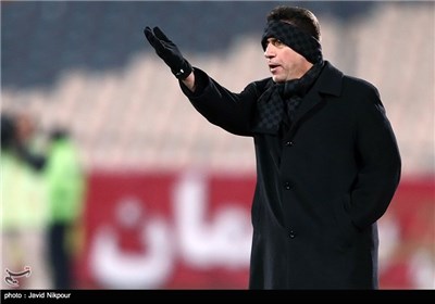 دیدار تیمهای استقلال تهران و کاسپین قزوین