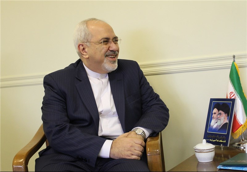 وزیر امور خارجه امامزادگان یاسر و ناصر(ع) را زیارت کرد