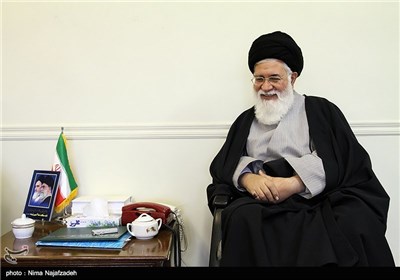 آیت الله علم الهدی امام جمعه مشهد در دیدار با محمدجواد ظریف وزیر امور خارجه