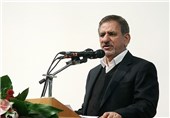 واکنش جهانگیری به درخواست مناظره احمدی‌نژاد: مناظره کنیم که چه بشود؛ ما فقط آمار دادیم