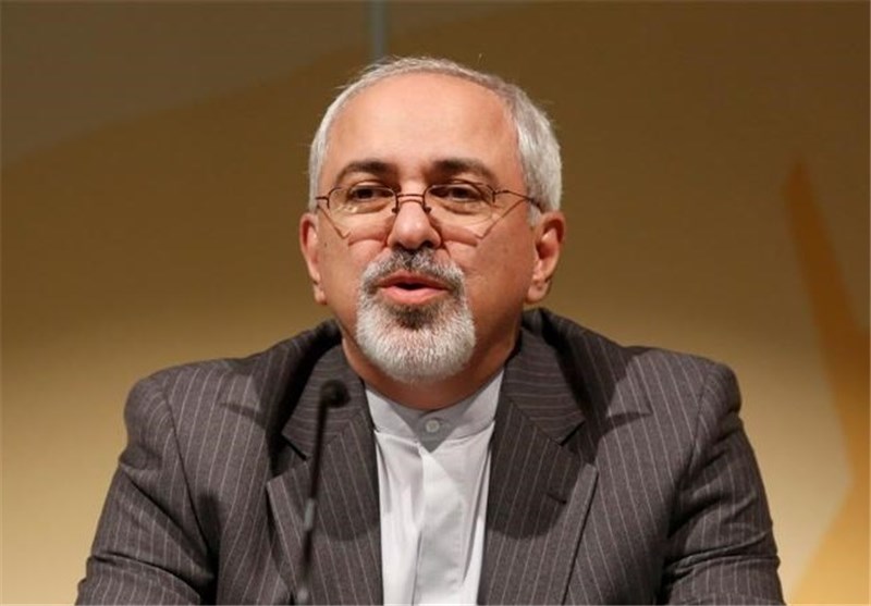 ظریف در مسکو: ایران تمایلی به دریافت سامانه آنتی 2500 ندارد
