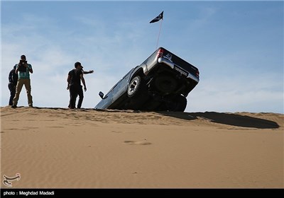 Off-Road Racing in Iran’s Desert Areas