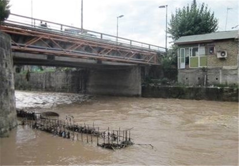 پل 70ساله شهرستان شاندرمن نیازمند بازسازی است