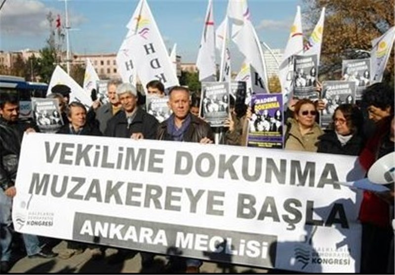 اعتصاب غذای نمایندگان کرد مجلس ترکیه در اعتراض به حکم دادگاه