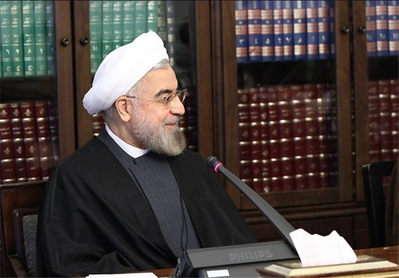 Rouhani Felicitates Pope Francis on Christmas