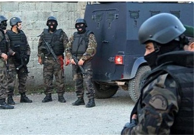 Turkish Police Detains 22 Suspects after Hostage Shootout