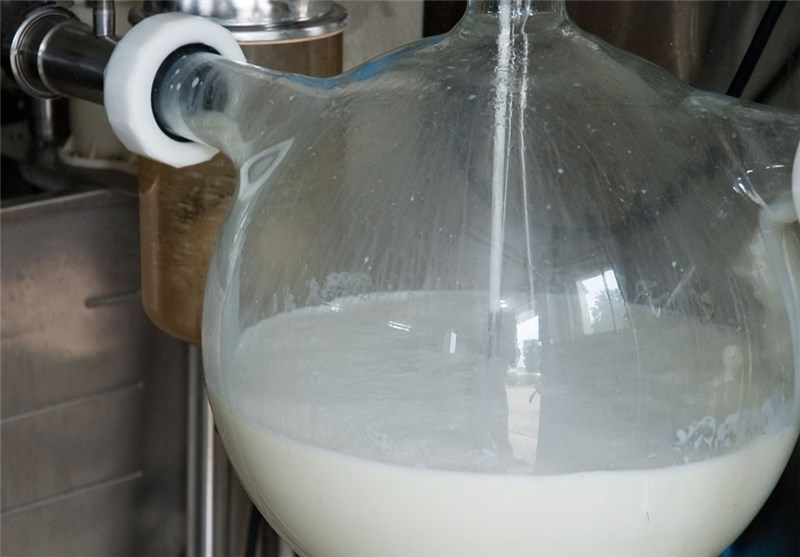 کشف و معدوم‌سازی 2 تن شیر خام آلوده در سنندج