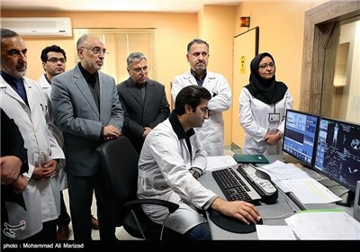 بازدید علی اکبر صالحی رییس سازمان انرژی اتمی از مرکز پزشکی هسته ای بیمارستان مسیح دانشوری