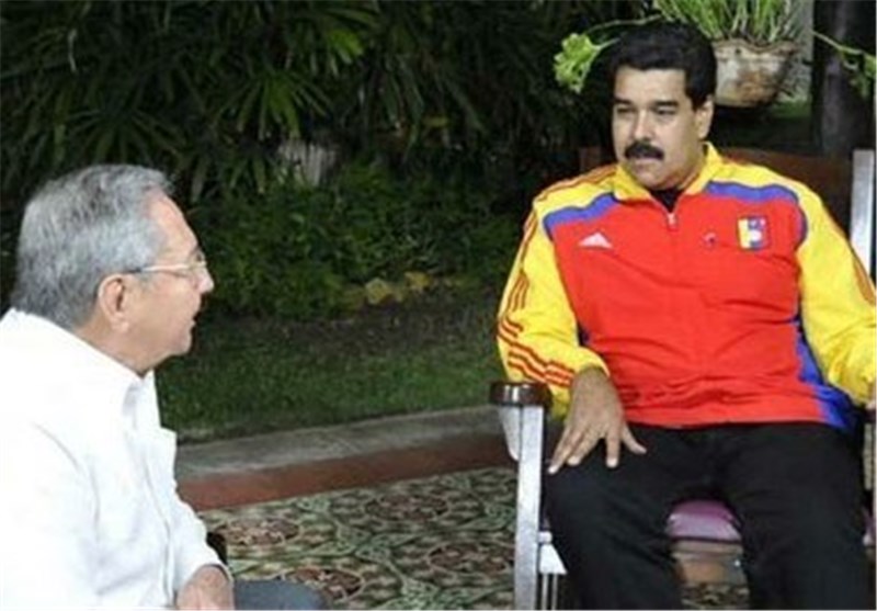 مادورو و رائول کاسترو با یکدیگر دیدار کردند