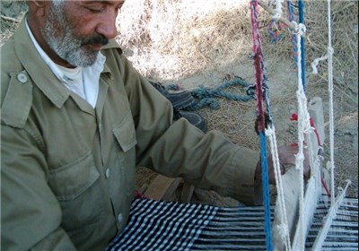 هنر دستان بانوان روستای خراشاد پشت مرزهای بین‌المللی/ هنری 300 ساله درآمدزا شد