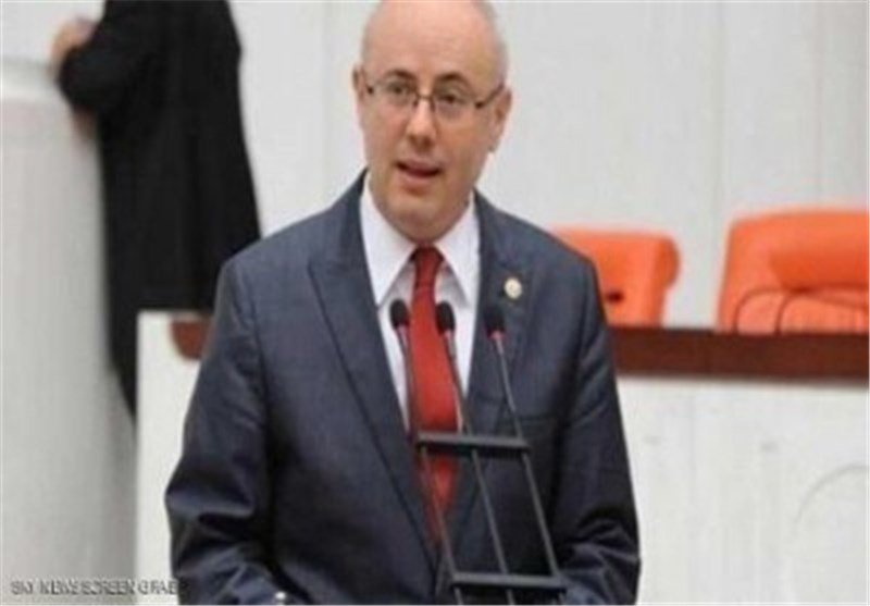 استقالة نائب جدید من الحزب الحاکم فی ترکیا بسبب فضیحة الفساد