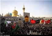 عزاداری شهادت امام رضا (ع) در جوار بارگاه آن حضرت