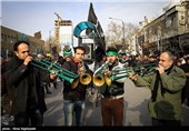 عزاداری شهادت امام رضا (ع) در جوار بارگاه آن حضرت