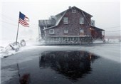 100 میلیون آمریکایی زیر برف سنگین/ 9 کشته در طوفان‌های دو روز اخیر آمریکا + عکس