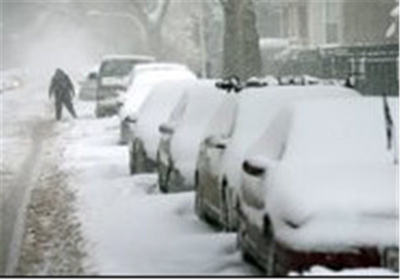 مسدودی محور کندوان بر اثر بارش برف/ خودداری مسافران از سفرهای غیرضروری