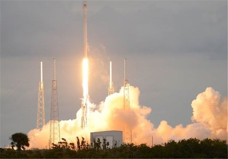 SpaceX Rocket Explodes During Test Flight in Texas