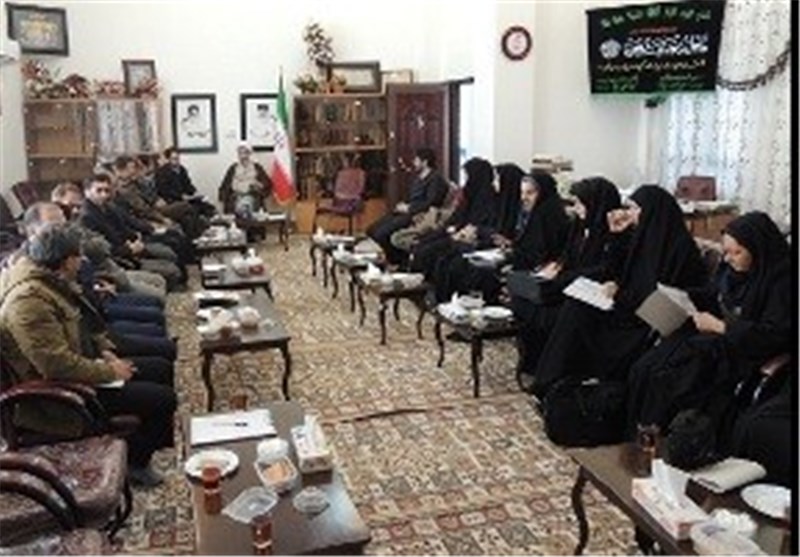 برآیند رسانه‌ها تقویت نگاه توحیدی در جامعه باشد