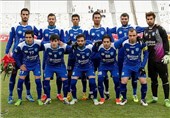 آبی‌های فوتبال آذربایجان در تقابل با قوهای سفید