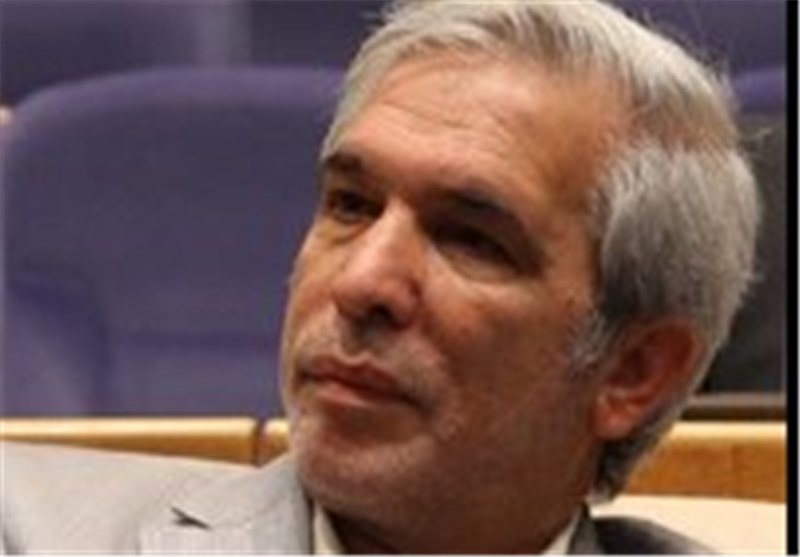 انتقاد شدید رئیس انجمن سنگ ایران از اعمال عوارض سنگین صادرات سنگ‌ از سوی دولت