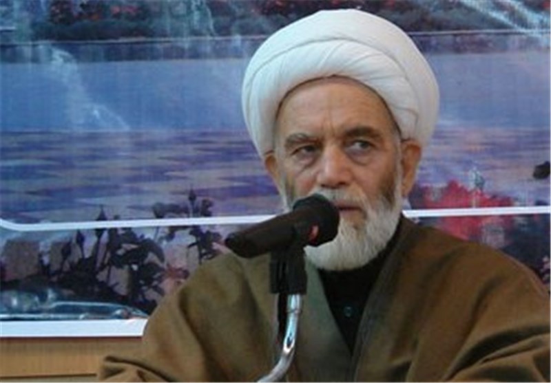 اقتدار جمهوری اسلامی ایران اجازه تخطی به دشمن را نمی‌دهد
