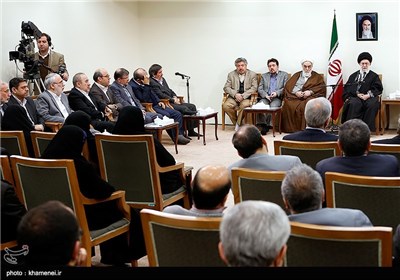 دیدار شهردار و اعضای شورای اسلامی شهر تهران با رهبر معظم انقلاب