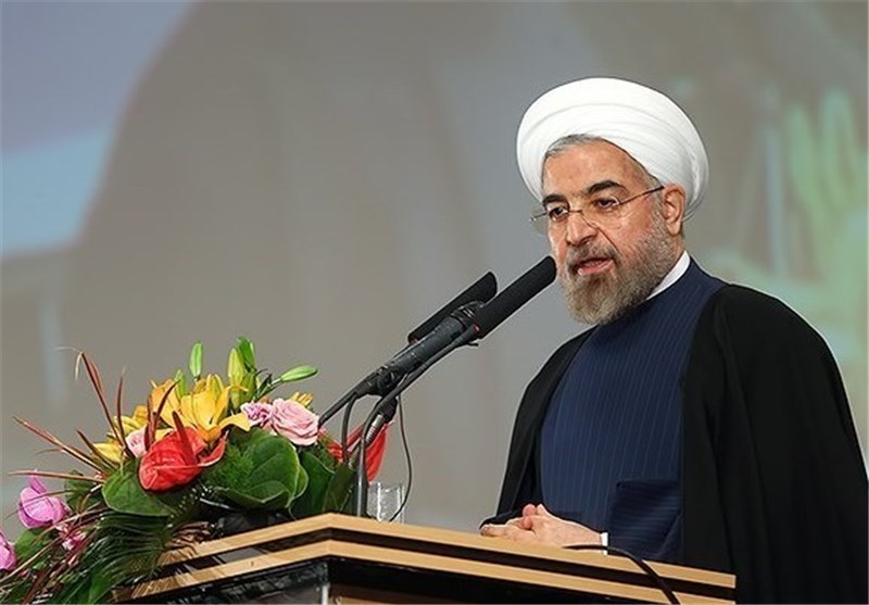 روحانی: از نظر ما خرمشهر و آبادان منطقه آزاد هستند
