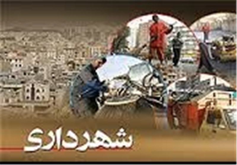 بسیج 850 نیروی شهرداری شیراز برای پاک‌سازی معابر برف‌گیر
