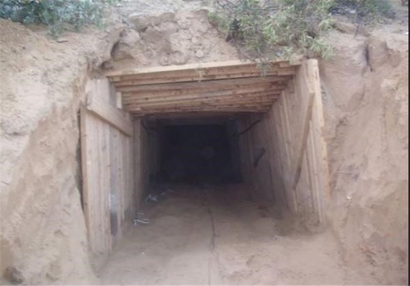 ارتش مصر 30 تونل را در مرز غزه تخریب کرد