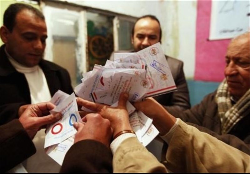 Report: Egypt Voters Overwhelmingly Back Constitution