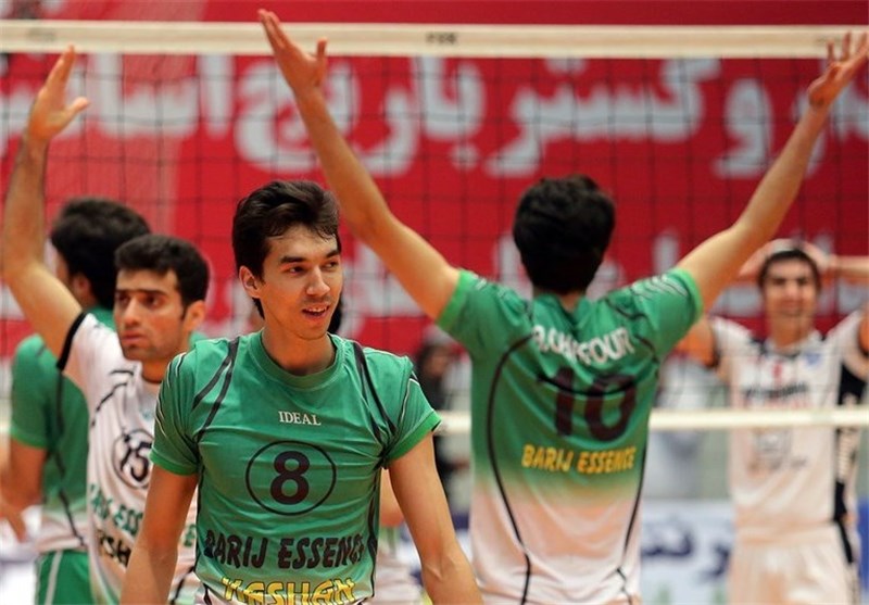 گرگان| فرهاد قائمی مشعل سومین المپیاد ورزشی استان گلستان را روشن می‌کند