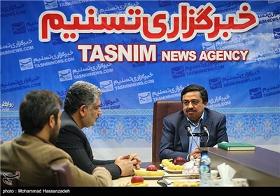 حضور محمد حاجی آقاجانی معاون وزیر بهداشت در خبرگزاری تسنیم