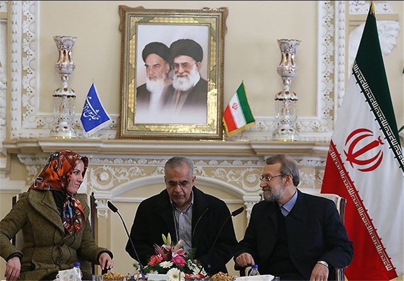 ناخشنودی لاریجانی نسبت به سطح پائین مبادلات اقتصادی میان ایران و مکزیک
