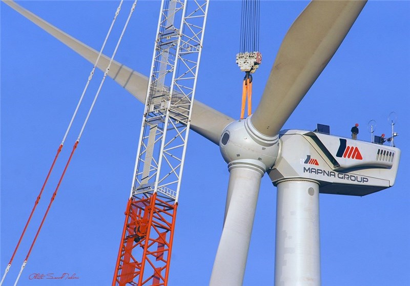 Biggest Mideast Wind Farm Set Up in Iran