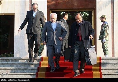President Leaves Iran for Switzerland to Attend Davos Meeting