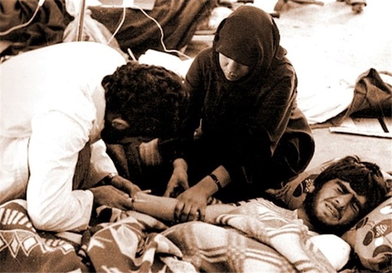 دفاع مقدس به روایت امدادگران جنگ: اسرای عراقی بیمار را داوطلبانه آزاد می‌کردیم